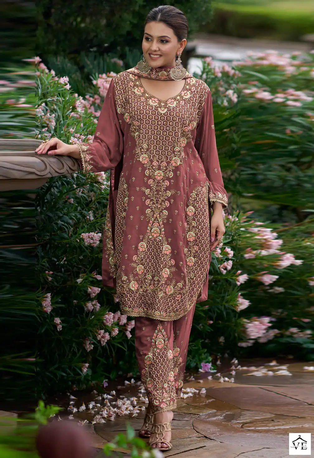 Shree Fabs R-11001 Faux Georgette Wholesale Readymade Suit Catalog — Wholesale Salwar Suits, MPA wholesale from Surat — view 1