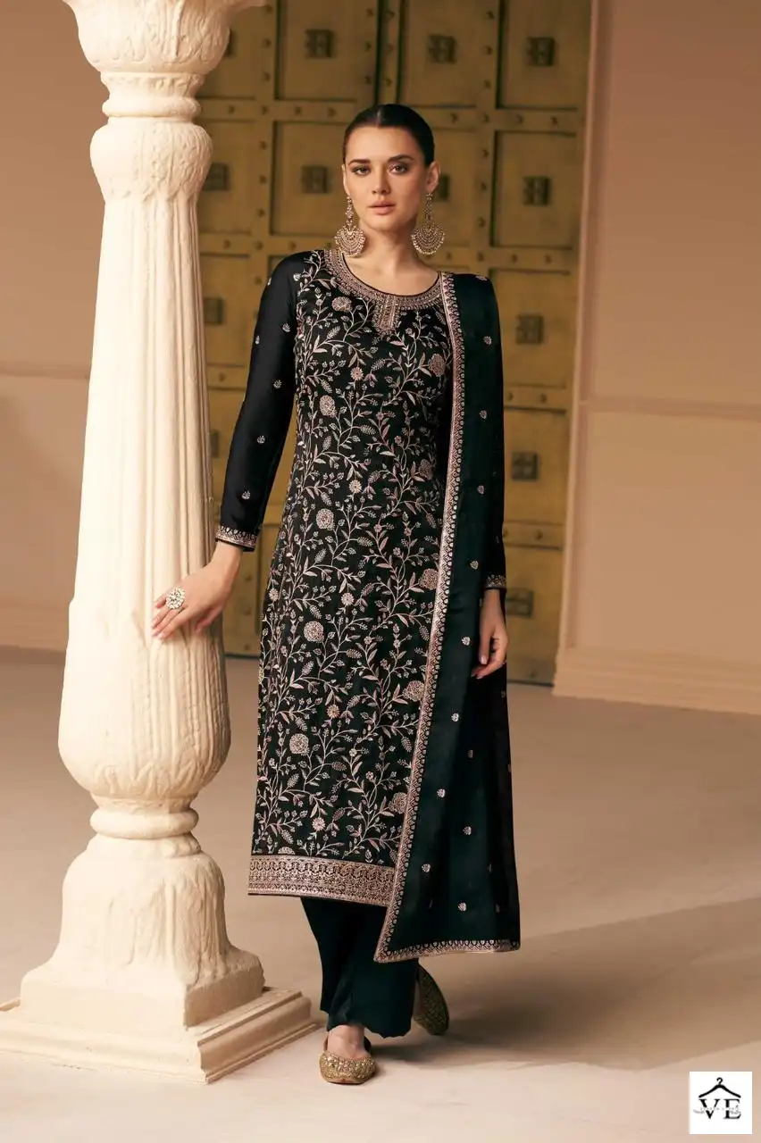 Aashirwad Varina Soft Silk Wholesale Salwar Suit Catalog — Wholesale Salwar Suits, Aashirwad Creation wholesale from Surat - Gallery Image 7