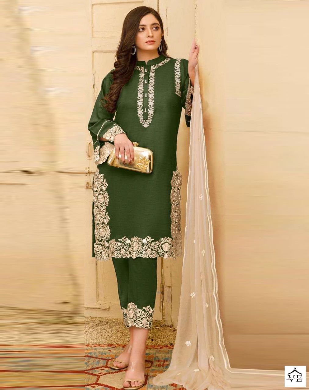 Zarqash Z 150 Heavy Georgette Wholesale Readymade Suit Catalog — Wholesale Salwar Suits, MPA wholesale from Surat — view 1