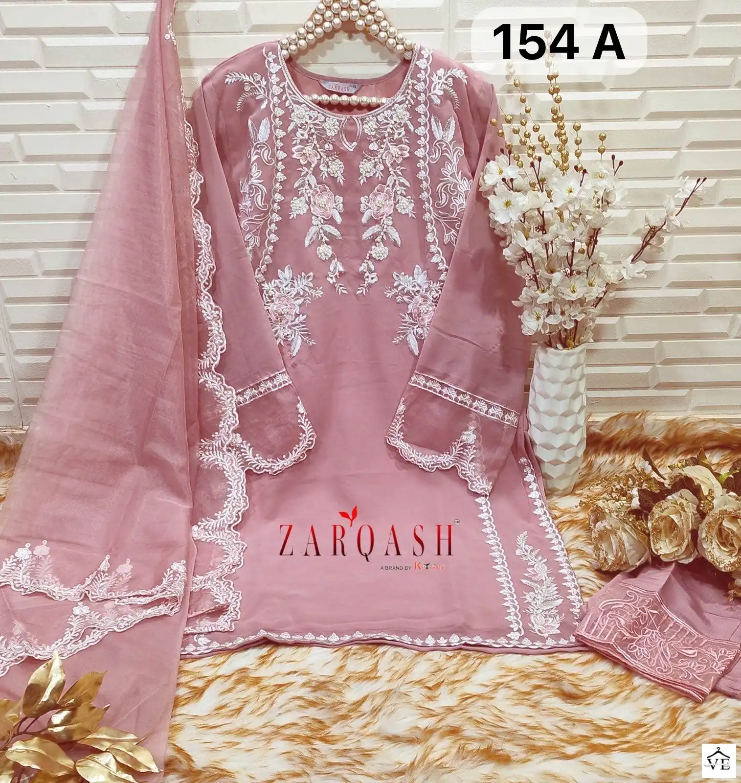 Zarqash Z 154 Georgette Wholesale Pakistani Readymade Salwar Suit Catalog — Wholesale Salwar Suits, MPA wholesale from Surat - Gallery Image 4