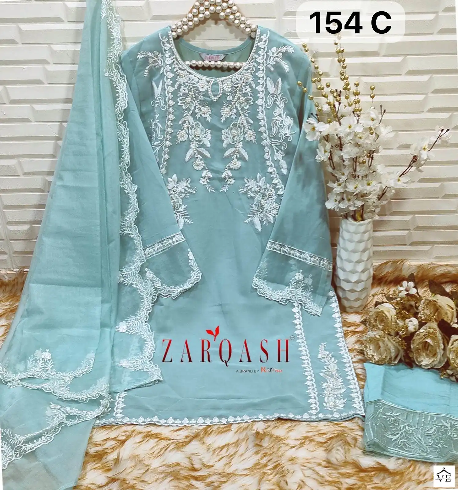 Zarqash Z 154 Georgette Wholesale Pakistani Readymade Salwar Suit Catalog — Wholesale Salwar Suits, MPA wholesale from Surat - Gallery Image 9