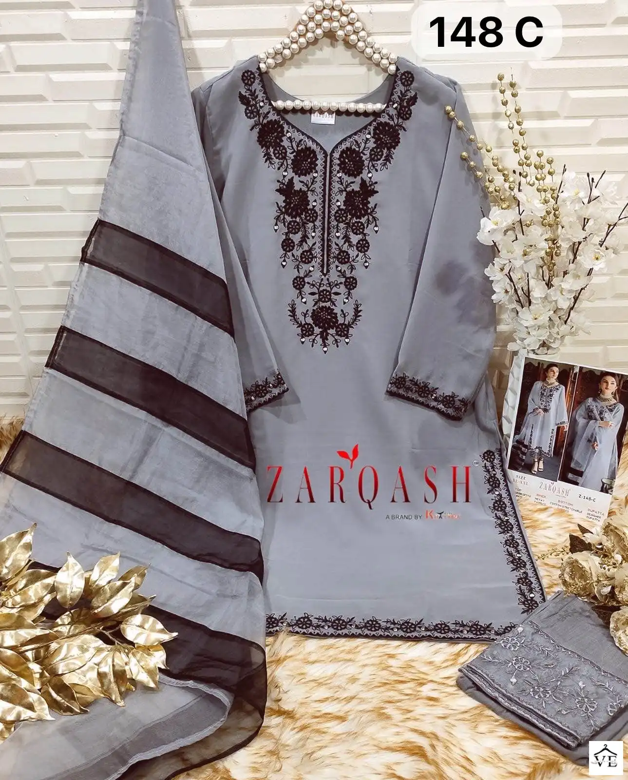 Zarqash Z 148 Georgette Wholesale Designer Pakistani Readymade Salwar Suit Catalog — Wholesale Salwar Suits, MPA wholesale from Surat — view 9