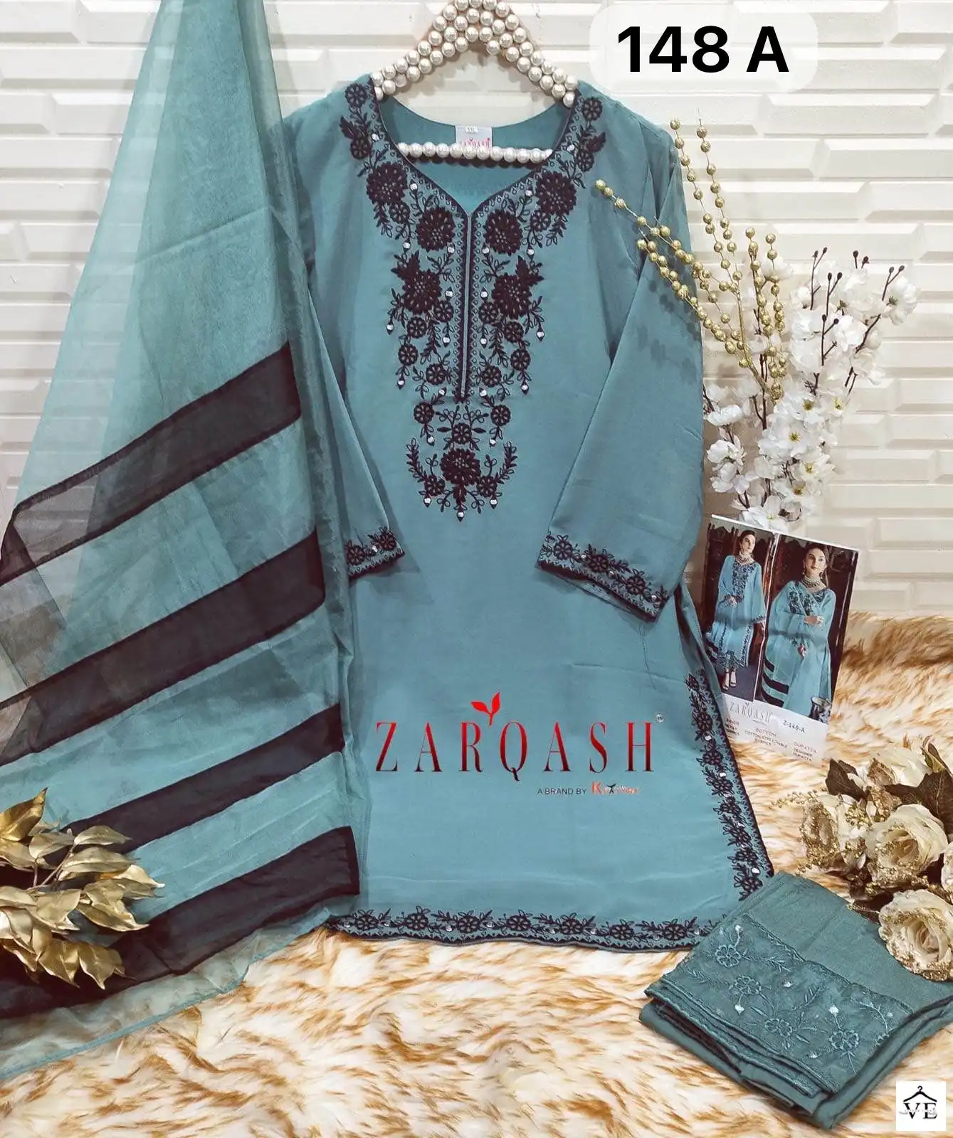 Zarqash Z 148 Georgette Wholesale Designer Pakistani Readymade Salwar Suit Catalog — Wholesale Salwar Suits, MPA wholesale from Surat — view 3