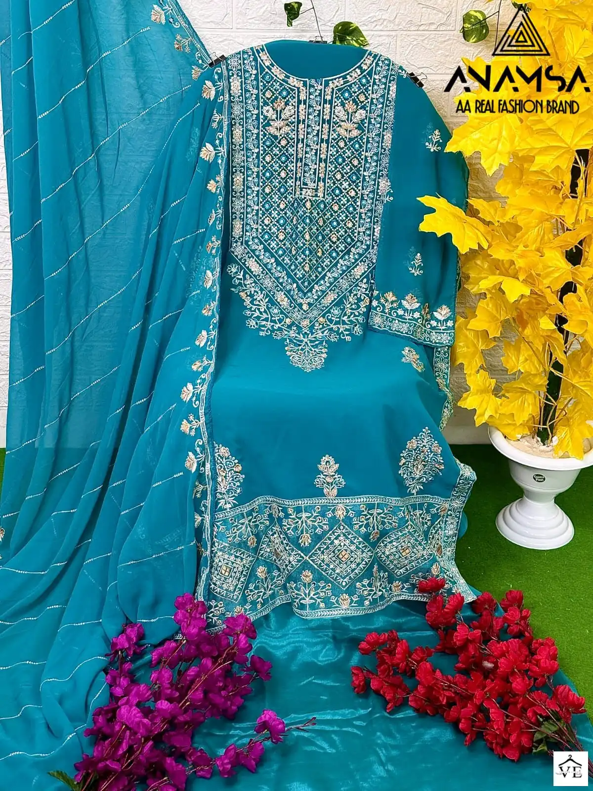 Vardan Ethnic Anamsa 231 Heavy Pure Georgette Wholesale Designer Pakistani Salwar Suit — Wholesale Salwar Suits, MPA wholesale from Surat — view 2