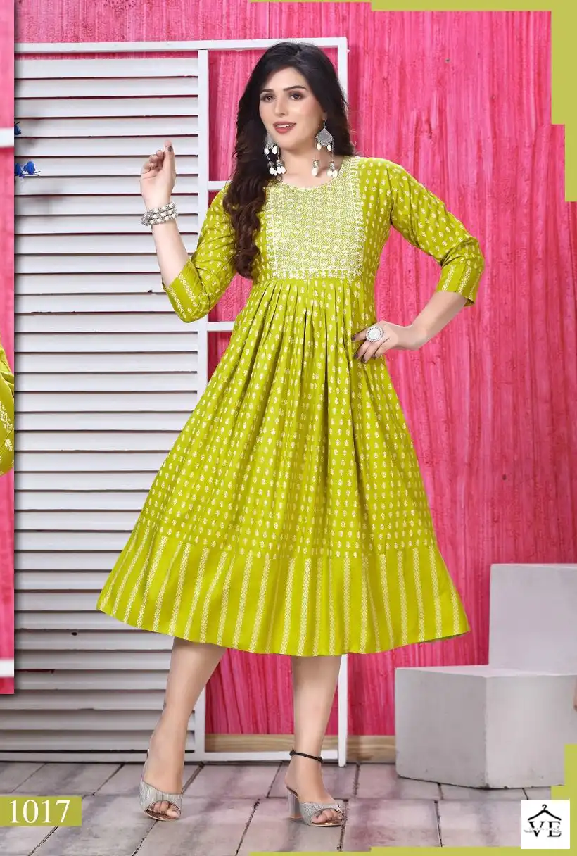Vardan Ethnic Beauty Queen Especual 2 Heavy Rayon 14 Kg Wholesale Long Kurtis Catalog — Wholesale Kurtis, MPA wholesale from Surat - Gallery Image 8