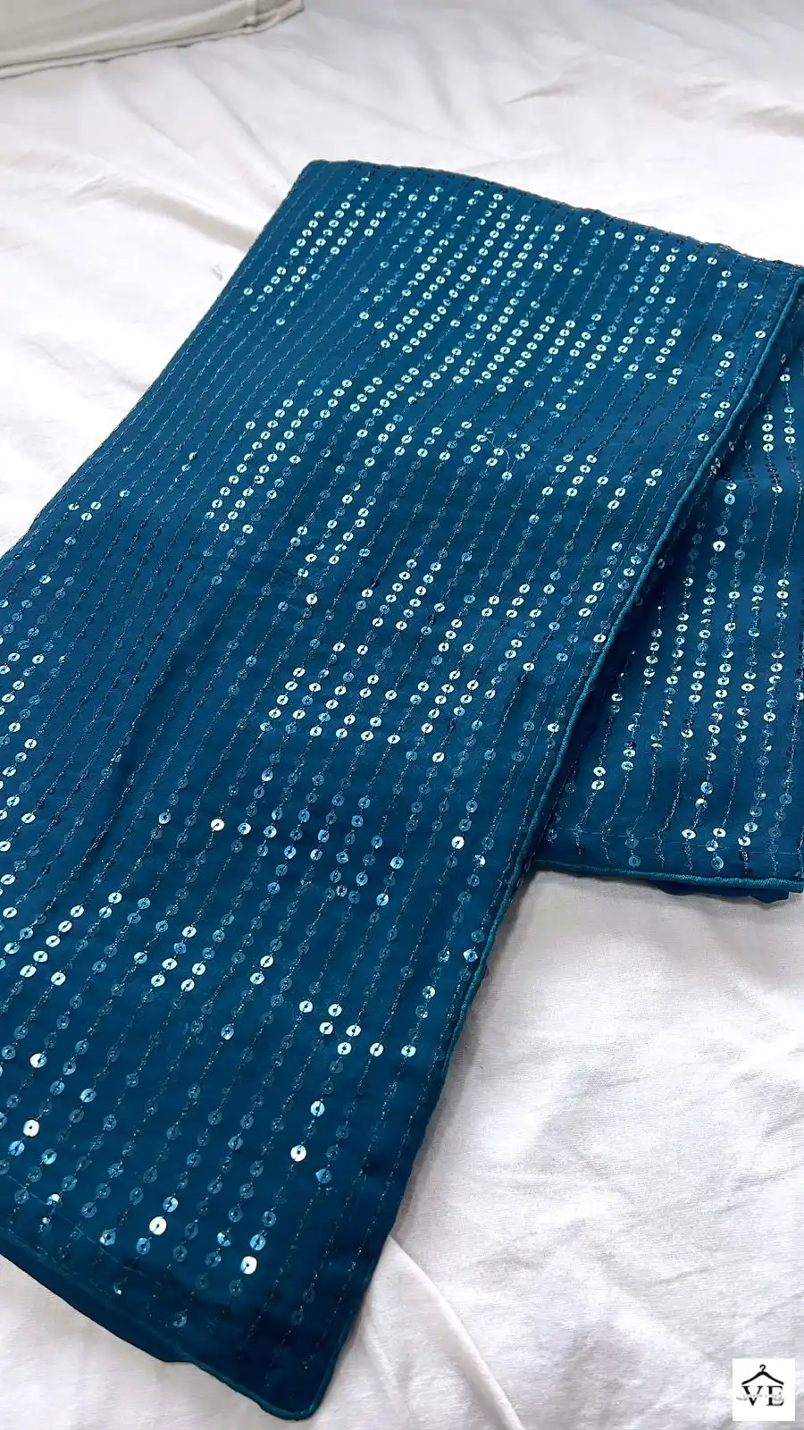 VE BT-176 Georgette Wholesale Designer Saree - Image 4