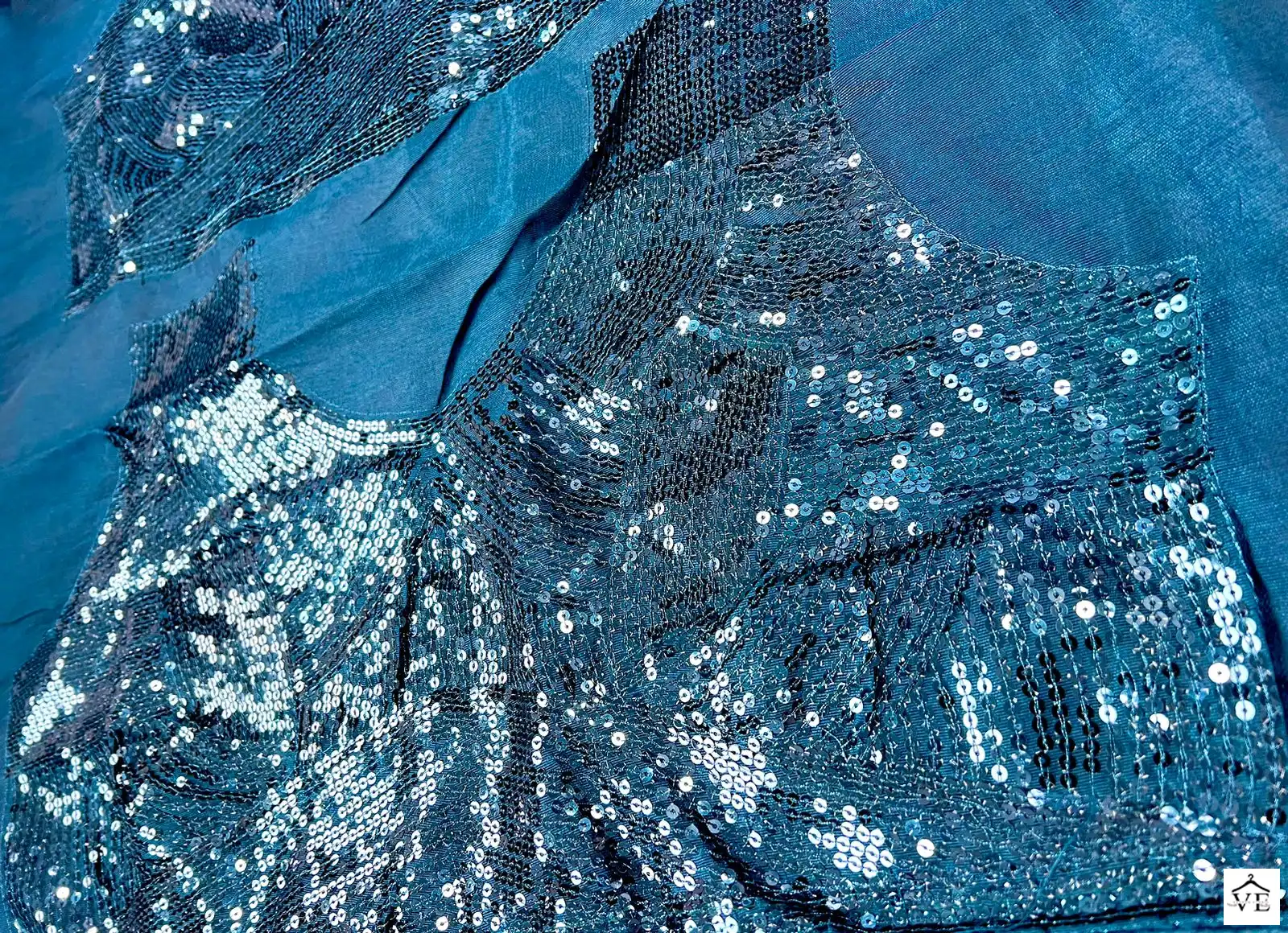 VE BT-176 Georgette Wholesale Designer Saree - Image 5