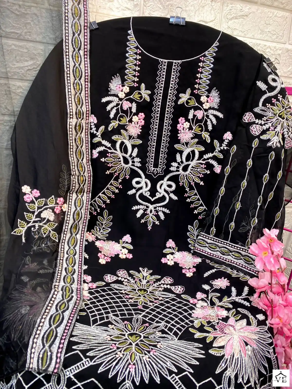 Elaf G-173 Heavy Faux Georgette Wholesale Pakistani Suit — Wholesale Salwar Suits, MPA wholesale from Surat - Gallery Image 4