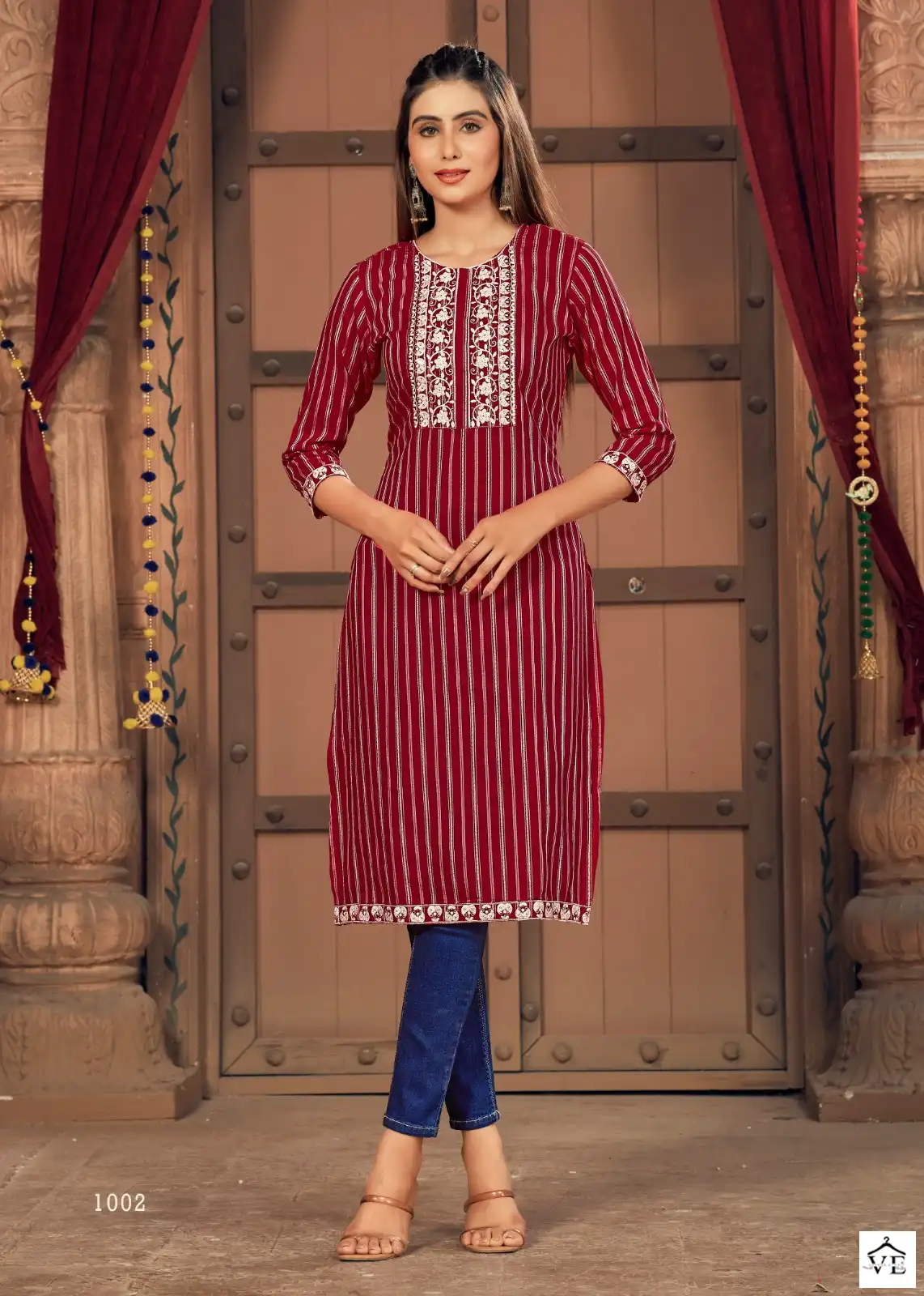 Banwery Geeta Vol 3 Russian Silk Wholesale Kurti Catalog — Wholesale Kurtis, Banwery wholesale from Surat - Gallery Image 3