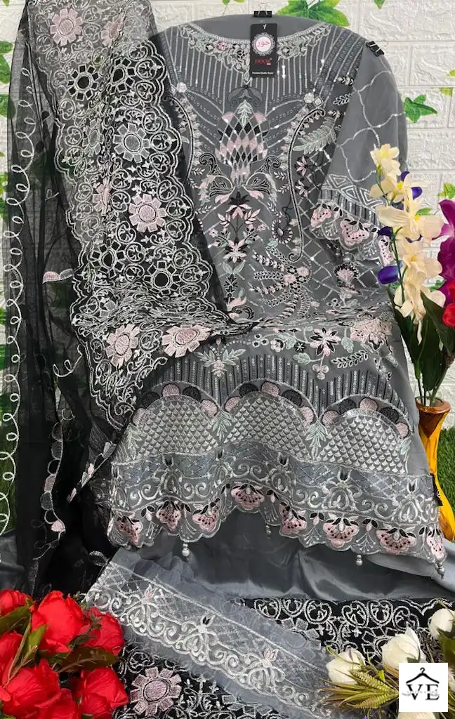 Hoor Tex H-41 Faux Georgette Wholesale Pakistani Suit Catalog — Wholesale Salwar Suits, MPA wholesale from Surat — view 10