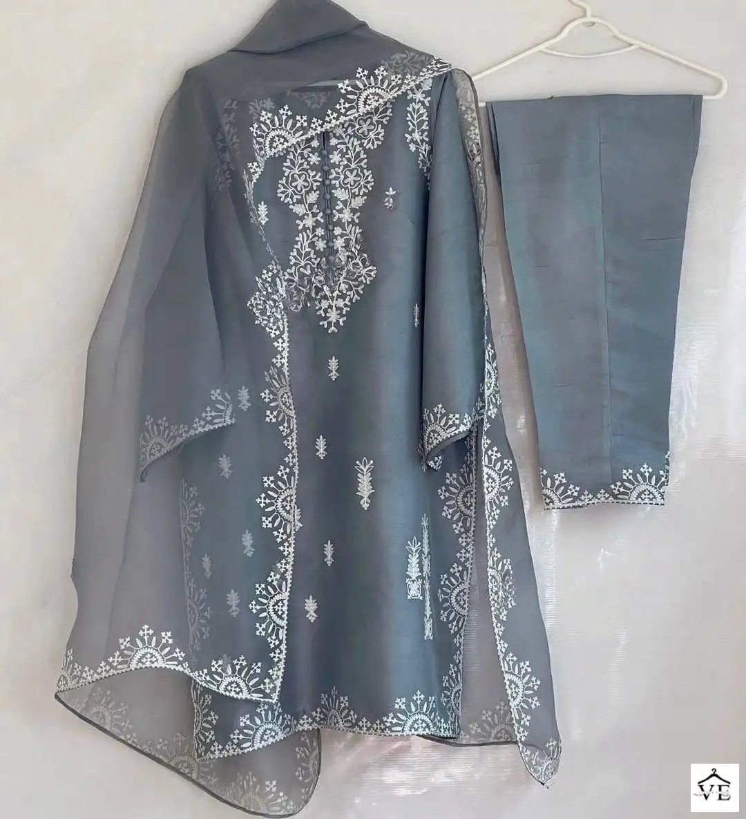 Vardan Ethnic Hk 1535 Georgette Wholesale Designer Pakistani Readymade Salwar Suit Catalog — Wholesale Salwar Suits, MPA wholesale from Surat — view 2