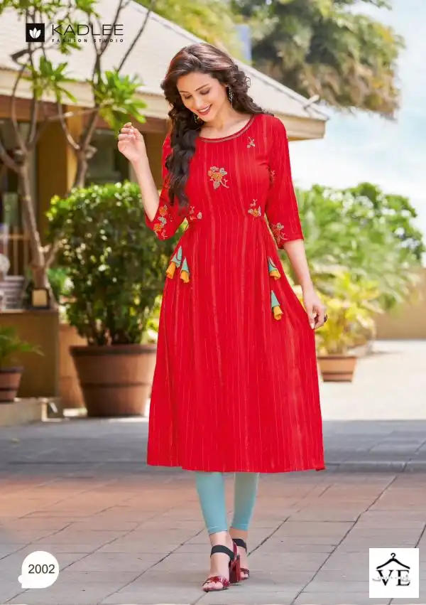 Kadlee Inayat Fancy Wear Rayon Wholesale Dewsigner Kurtis Catalog - Image 4