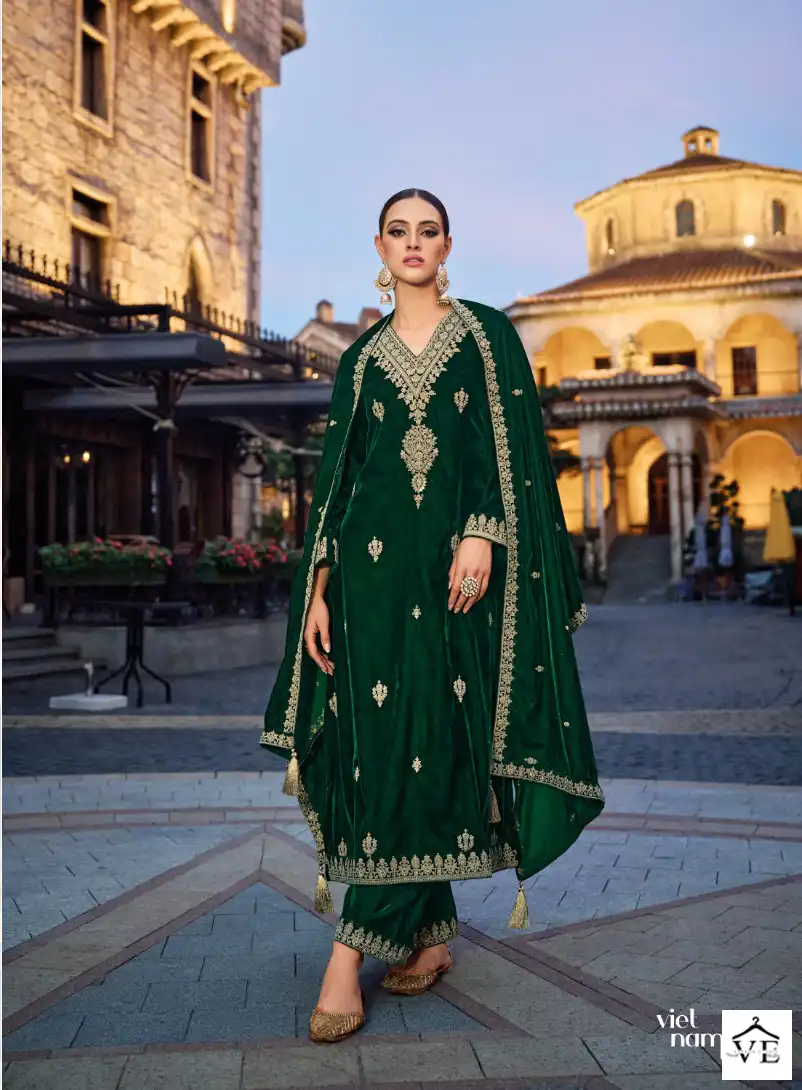Kilory Trends Noor-E-Ishq Premium Velvet Wholesale Designer Winter Salwar Suit Catalog — Wholesale Salwar Suits, MPA wholesale from Surat - Gallery Image 2