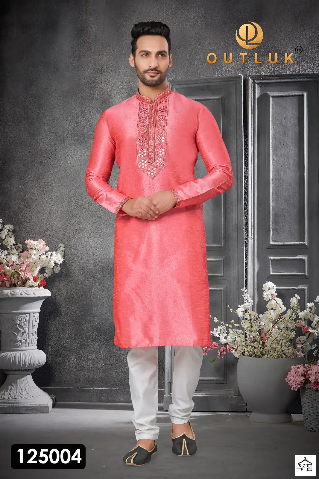 Vardan Ethnic Outluk Vol 125 Silk Wholesale Kurta With Pajama — Singles, MPA wholesale from Surat — view 4