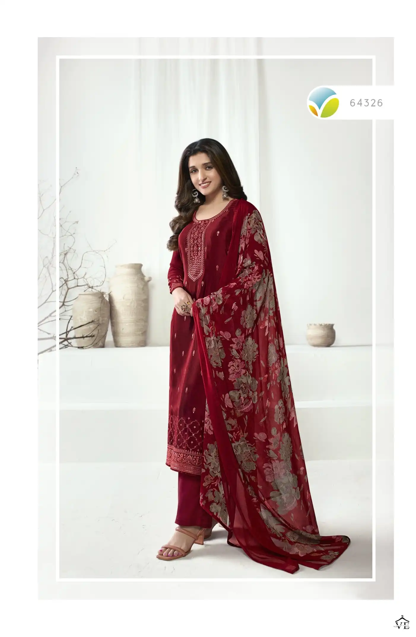Vinay Royal Crepe-43 Royal Crepe Wholesale Designer Suits Catalog — Wholesale Salwar Suits, MPA wholesale from Surat — Photo 2