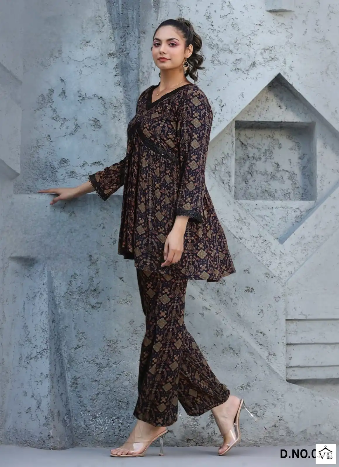 VE Vol 2 Wrinkle Cotton Wholesale Western Pair Catalog — Wholesale Kurtis, MPA wholesale from Surat — view 4