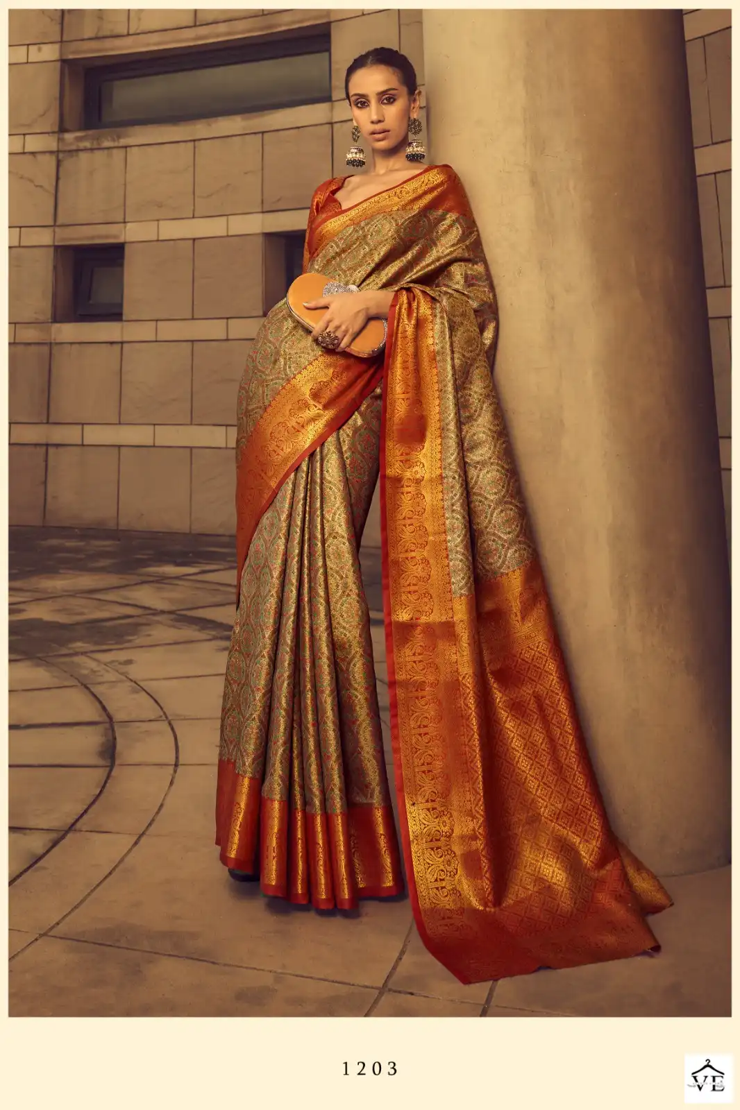 Rf Fashion Avzee Silk Heavy Brocade Banarasi Weaving Wholesale Fancy Sarees — Wholesale Sarees, MPA wholesale from Surat - Gallery Image 3