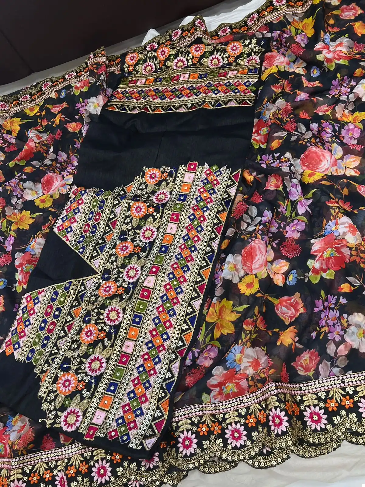 VE BT-1203 Soft Georgette Wholesale Fancy Saree — Wholesale Sarees, MPA wholesale from Surat - Gallery Image 5