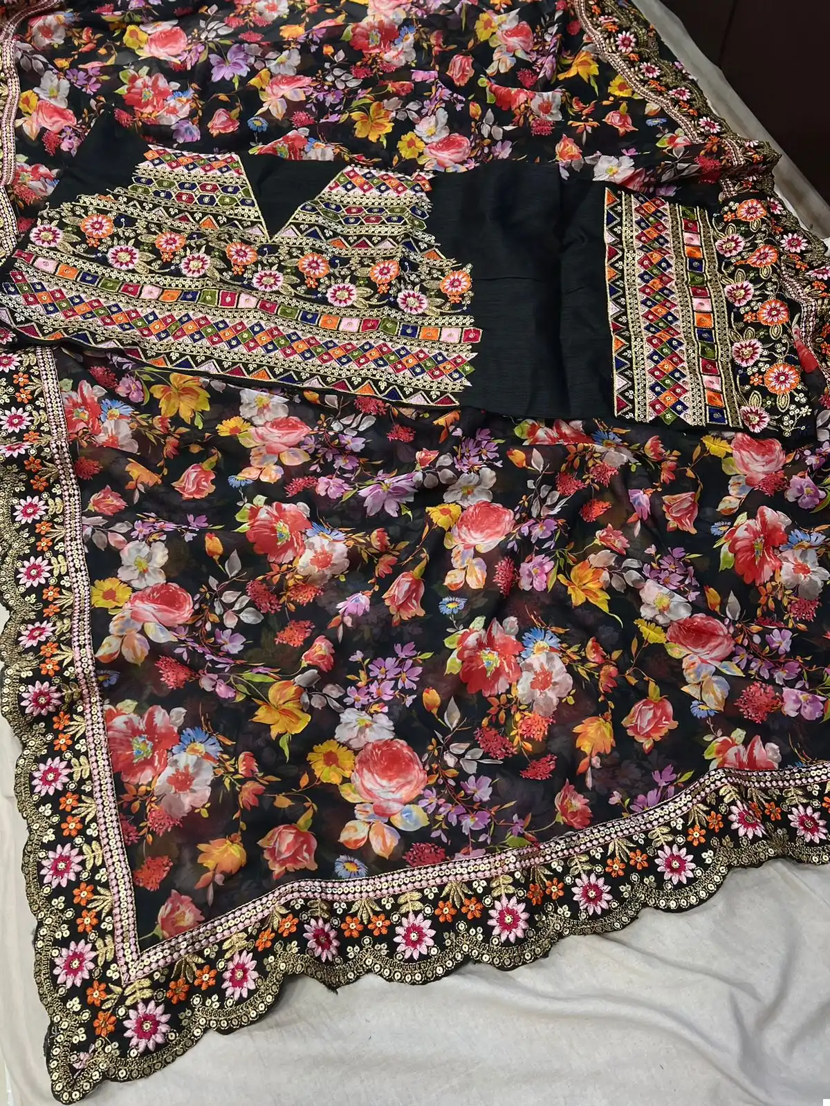 VE BT-1203 Soft Georgette Wholesale Fancy Saree — Wholesale Sarees, MPA wholesale from Surat — view 6