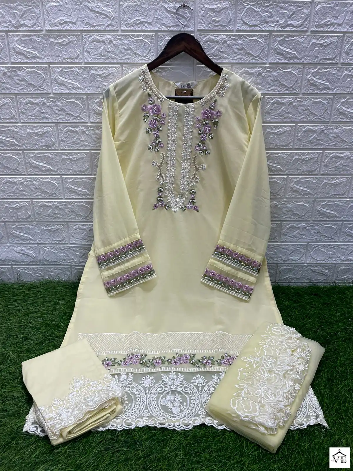 Laxuria D No 1305 Faux Georgette Wholesale Designer Readymade Pakistani Salwar Suit — Wholesale Salwar Suits, MPA wholesale from Surat — view 4