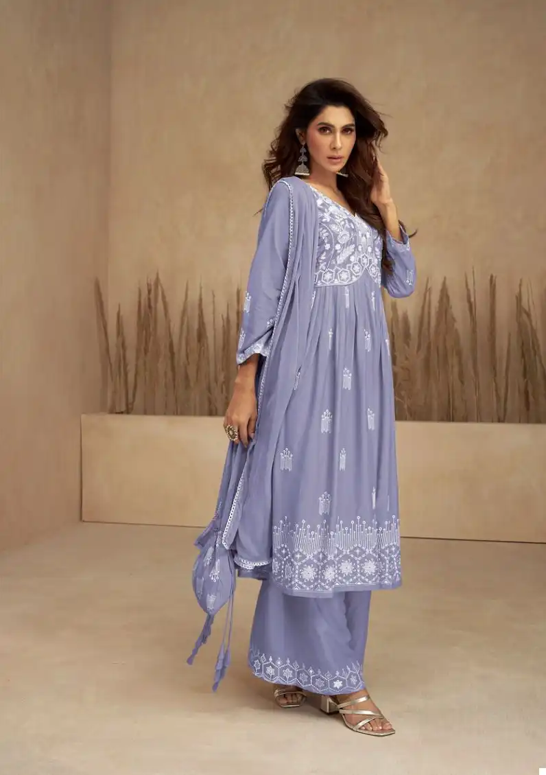 Vamika Lakhnavi Vol 7 Heavy Rayon Wholesale Readymade Salwar Suit Catalog - Image 2