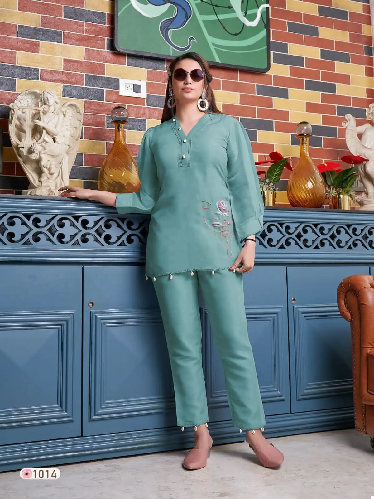 VE Dangal Pure Organza, Barlin Silk Wholesale Designer Co-Ord Set Catalog — Wholesale Kurtis, MPA wholesale from Surat - Gallery Image 3