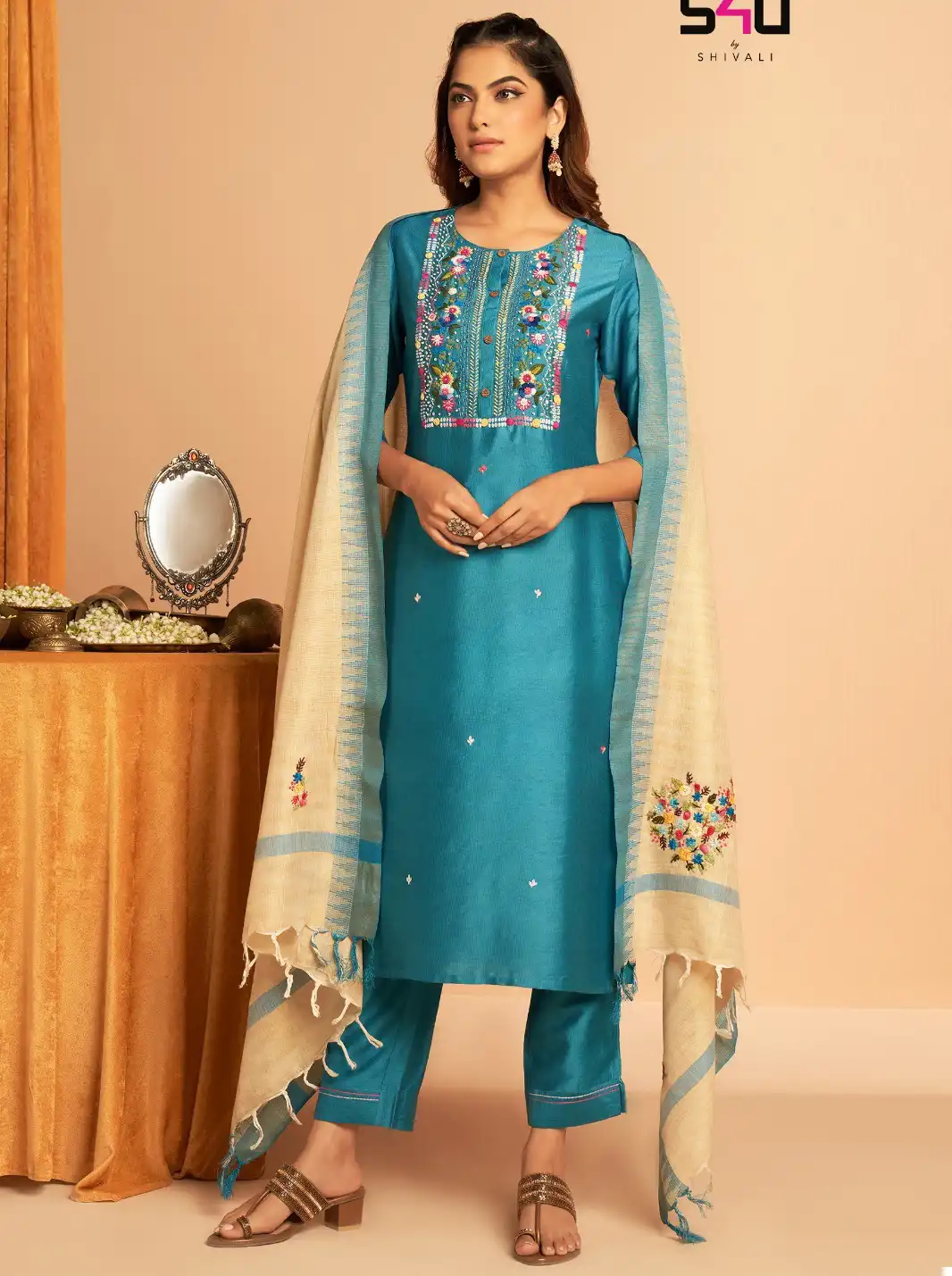 S4U Fashion Silk Wholesale Readymade Wedding Suit Catalog — Wholesale Salwar Suits, MPA wholesale from Surat — view 1