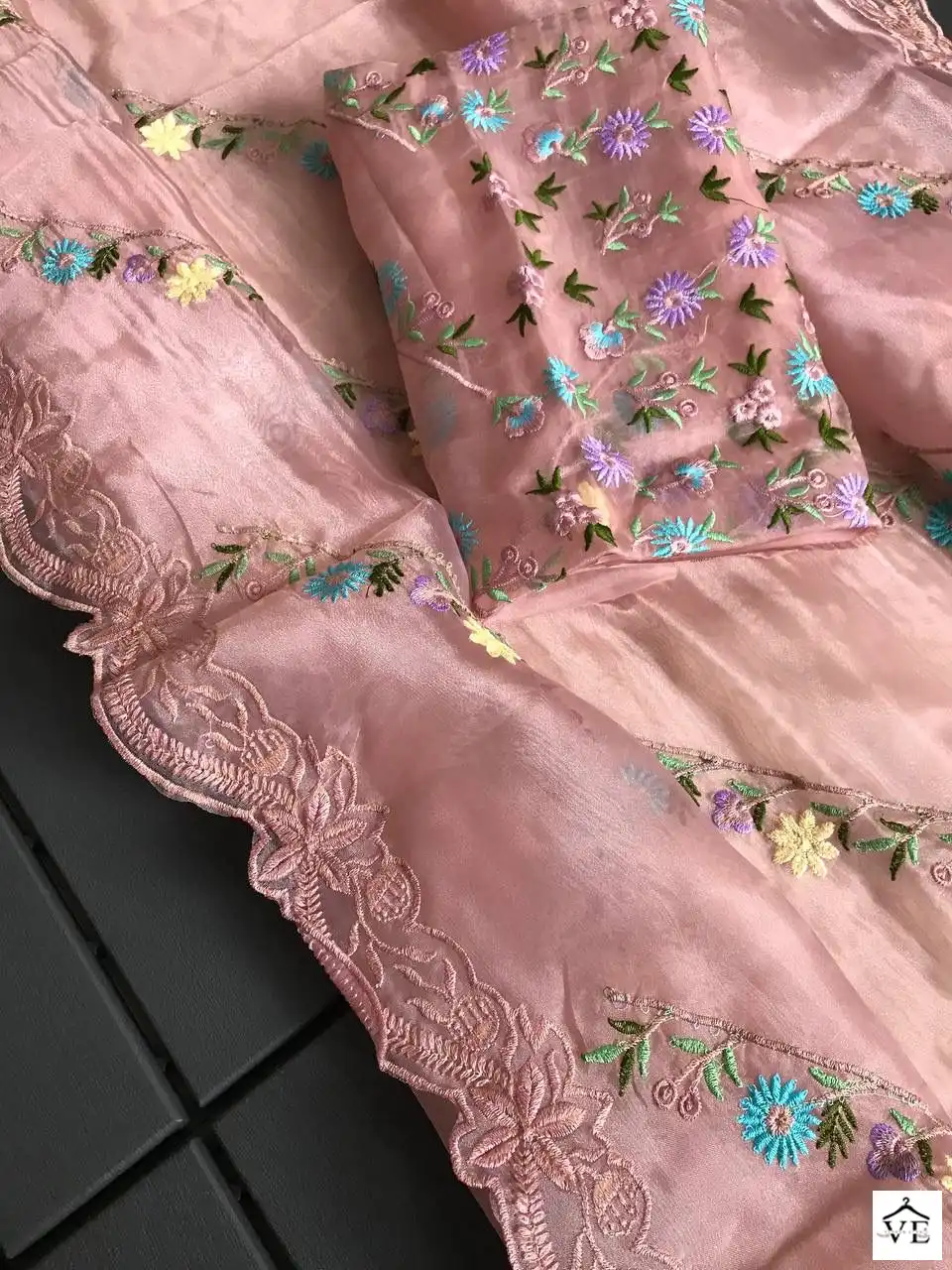 Shree Trends Samyukta Organza Wholesale Designer Sarees — Wholesale Sarees, MPA wholesale from Surat — view 4