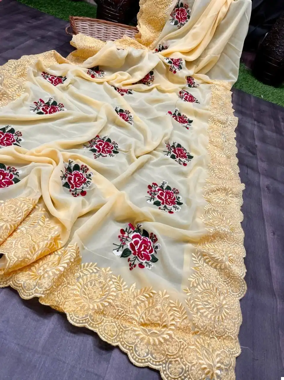 Shree Trends Fanna Pure Georgette Wholesale Saree Catalog — Wholesale Sarees, Shree Fabs wholesale from Surat — view 9