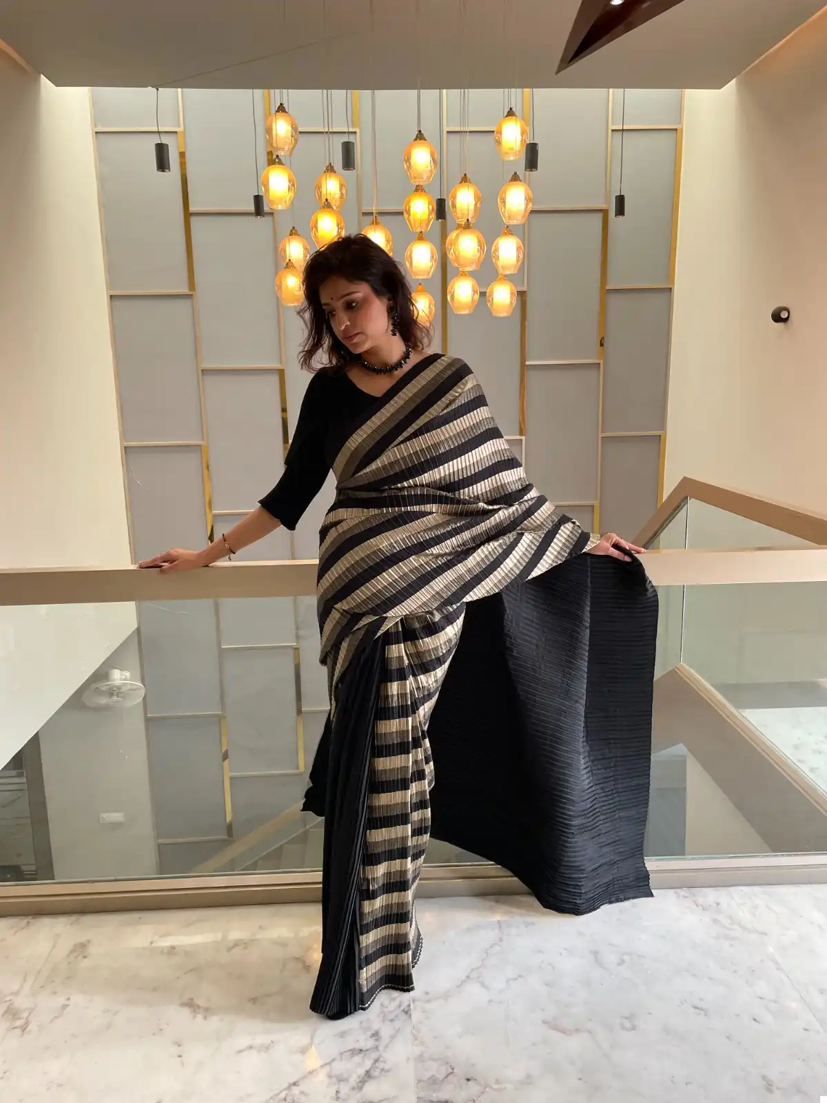 Pc Georgette Crush Fancy Wholesale Sarees — Wholesale Sarees, MPA wholesale from Surat — view 7