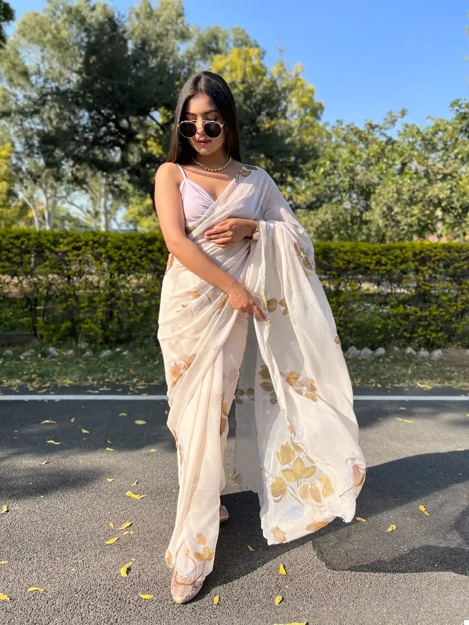 Shree Trends Chiffon Foil Chiffon Wholesale Fancy Sarees Catalog — Wholesale Sarees, MPA wholesale from Surat - Gallery Image 3