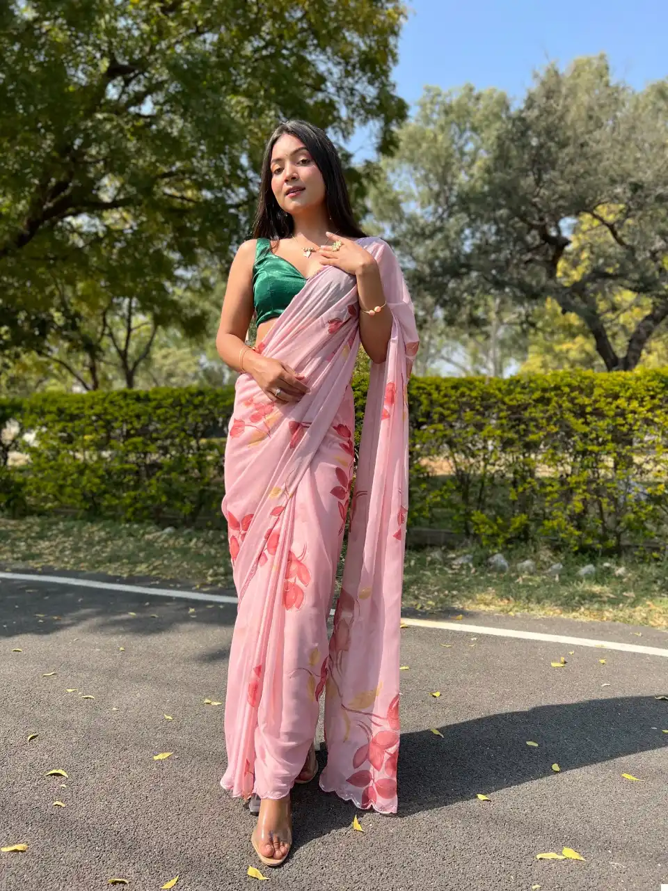 Shree Trends Chiffon Foil Chiffon Wholesale Fancy Sarees Catalog — Wholesale Sarees, MPA wholesale from Surat — view 5