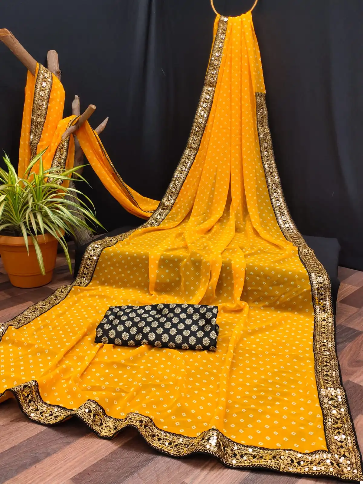 Vardan Ethnic D No 543 Printed Georgette Wholesale Sarees Catalog - Image 4