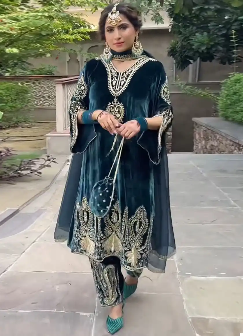 Afsana 2034 Heavy 9000 Velvet Wholesale Readymade Suits Size Set Catalog — Wholesale Salwar Suits, MPA wholesale from Surat — view 1