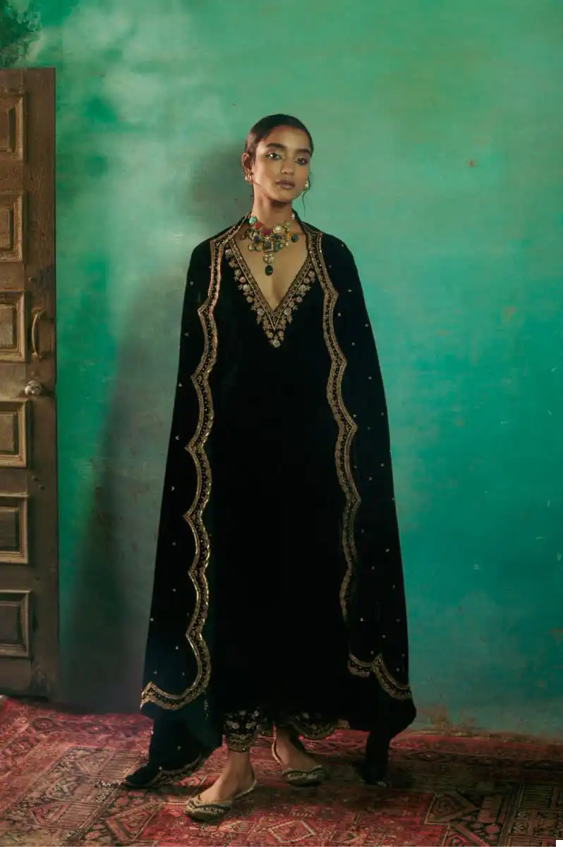 Deepsy Suits Firodus Velvet Collection Velvet Wholesale Winter Suits Catalog — Wholesale Salwar Suits, MPA wholesale from Surat - Gallery Image 2
