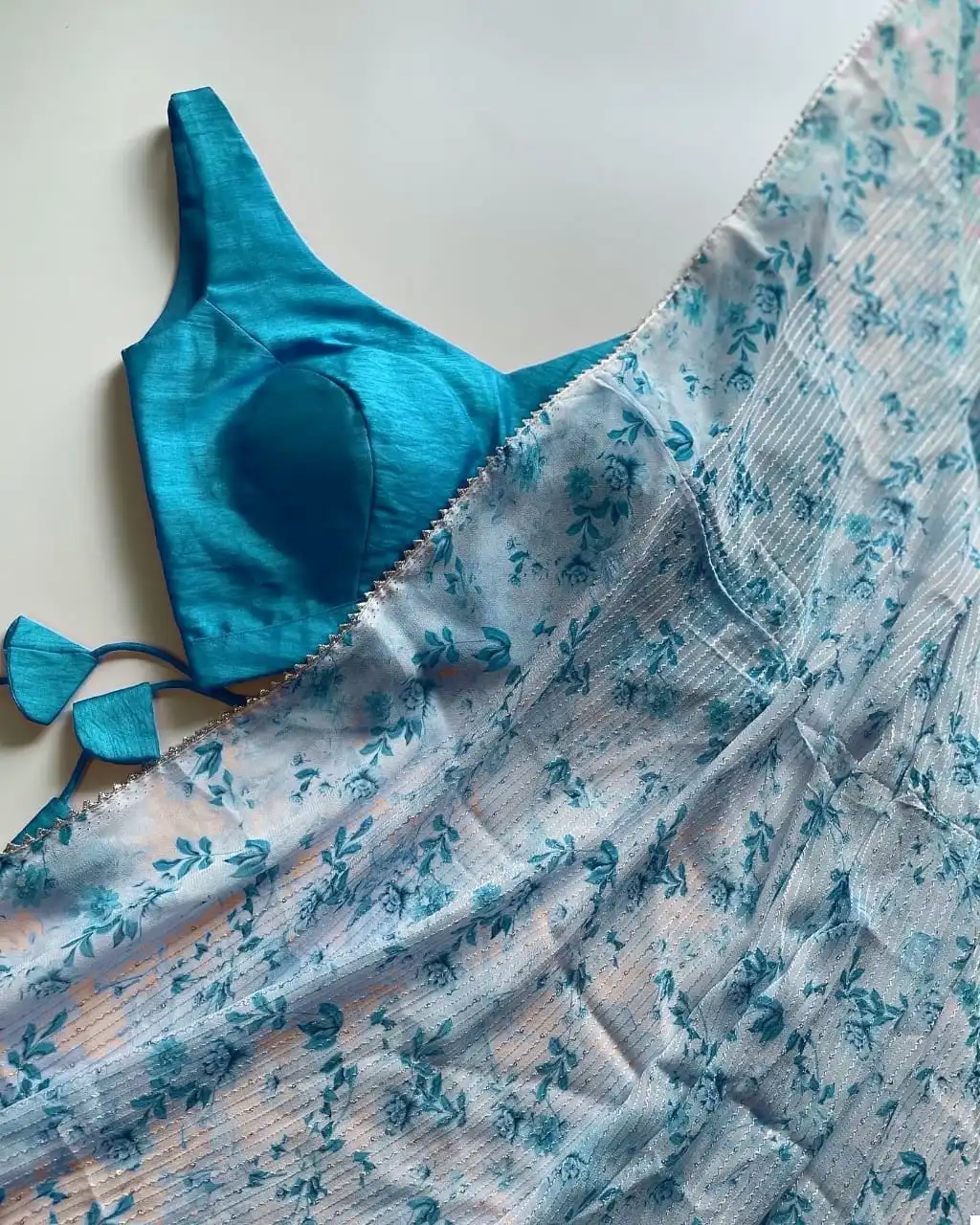 Vardan Ethnic Pink Flower Premiuim Georgette Wholesale Fancy Sarees Catalog - Image 8