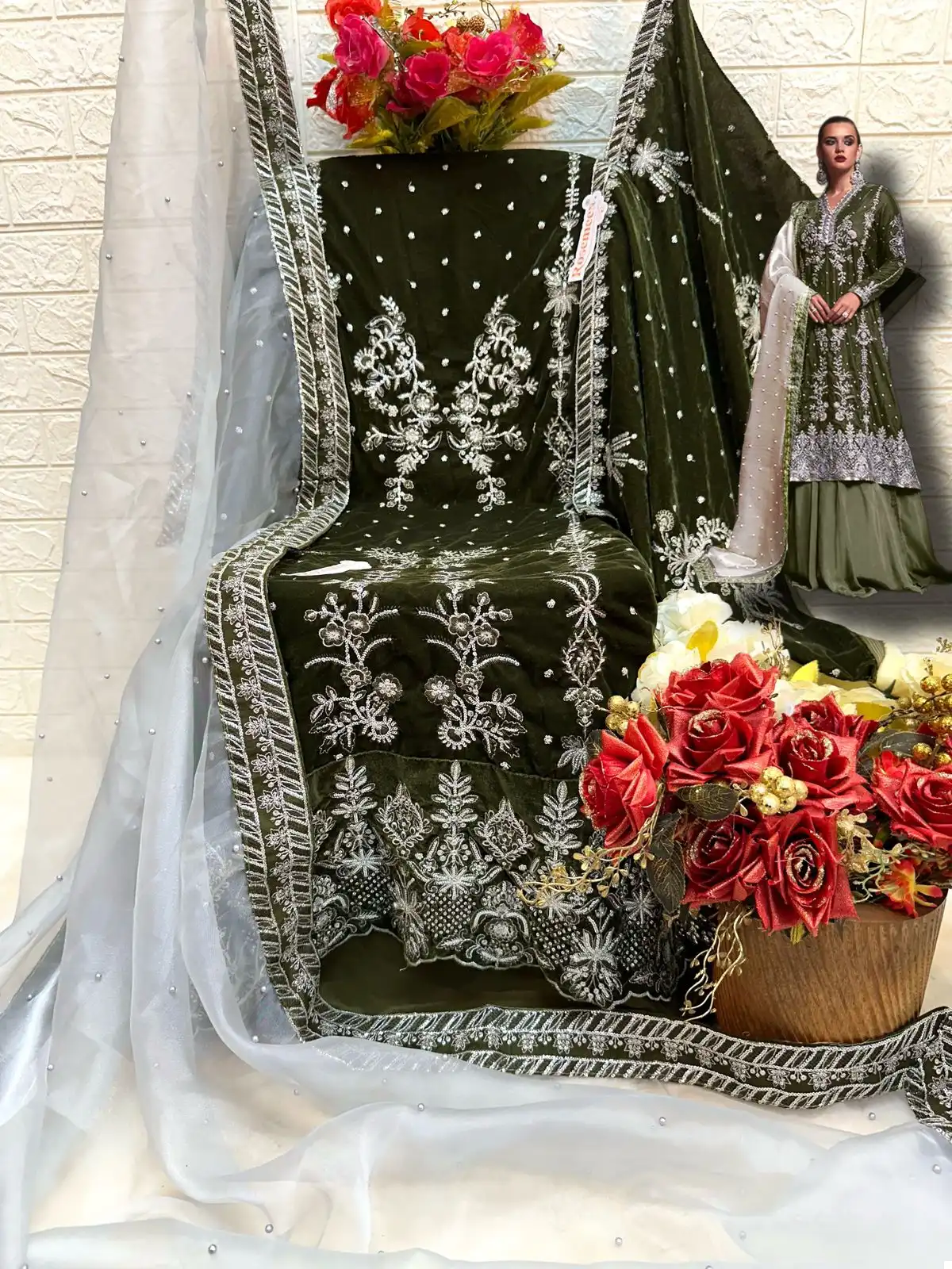 Fepic V 17018 Velvet Wholesale Designer Pakistani Salwar Suit Catalog — Wholesale Salwar Suits, MPA wholesale from Surat - Gallery Image 4