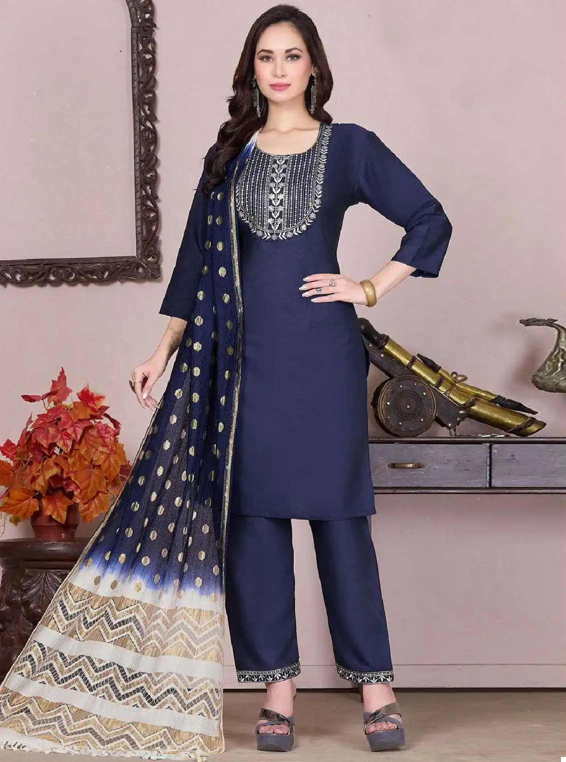 Vardan Ethnic Beauty Queen Saniya Vol 1 Two Tone Rayon Wholesale Readymade Salwar Suit Catalog