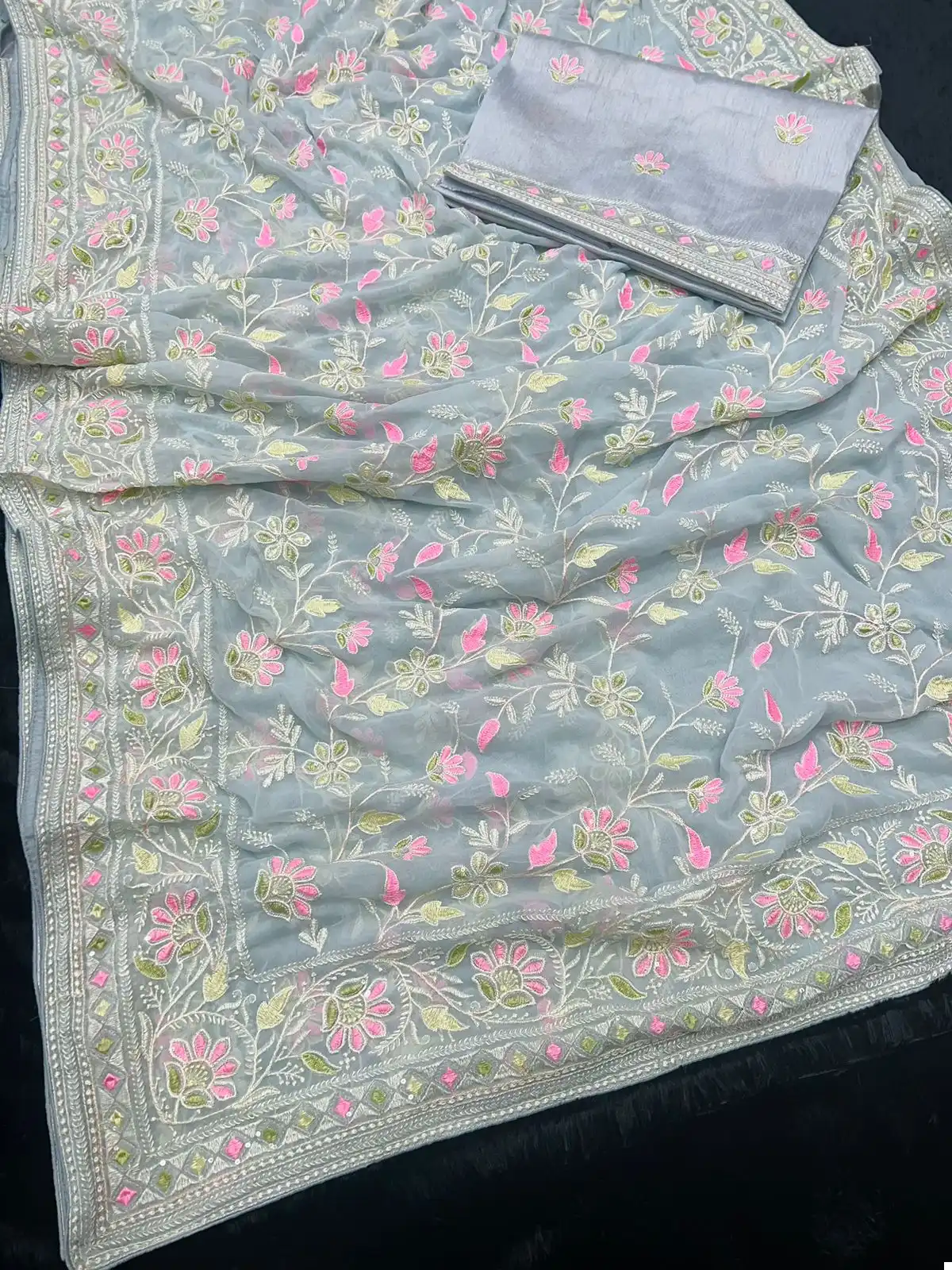 Vardan Ethnic BT-3090 Heavy Soft Georgette Wholesale Fancy Saree - Image 3