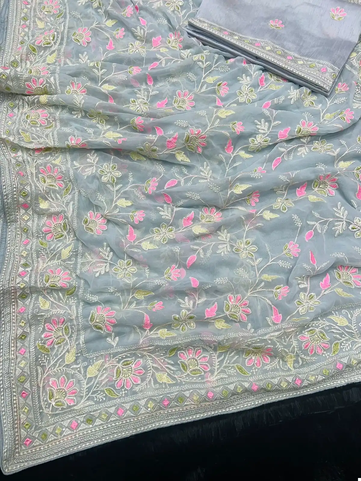 Vardan Ethnic BT-3090 Heavy Soft Georgette Wholesale Fancy Saree - Image 5