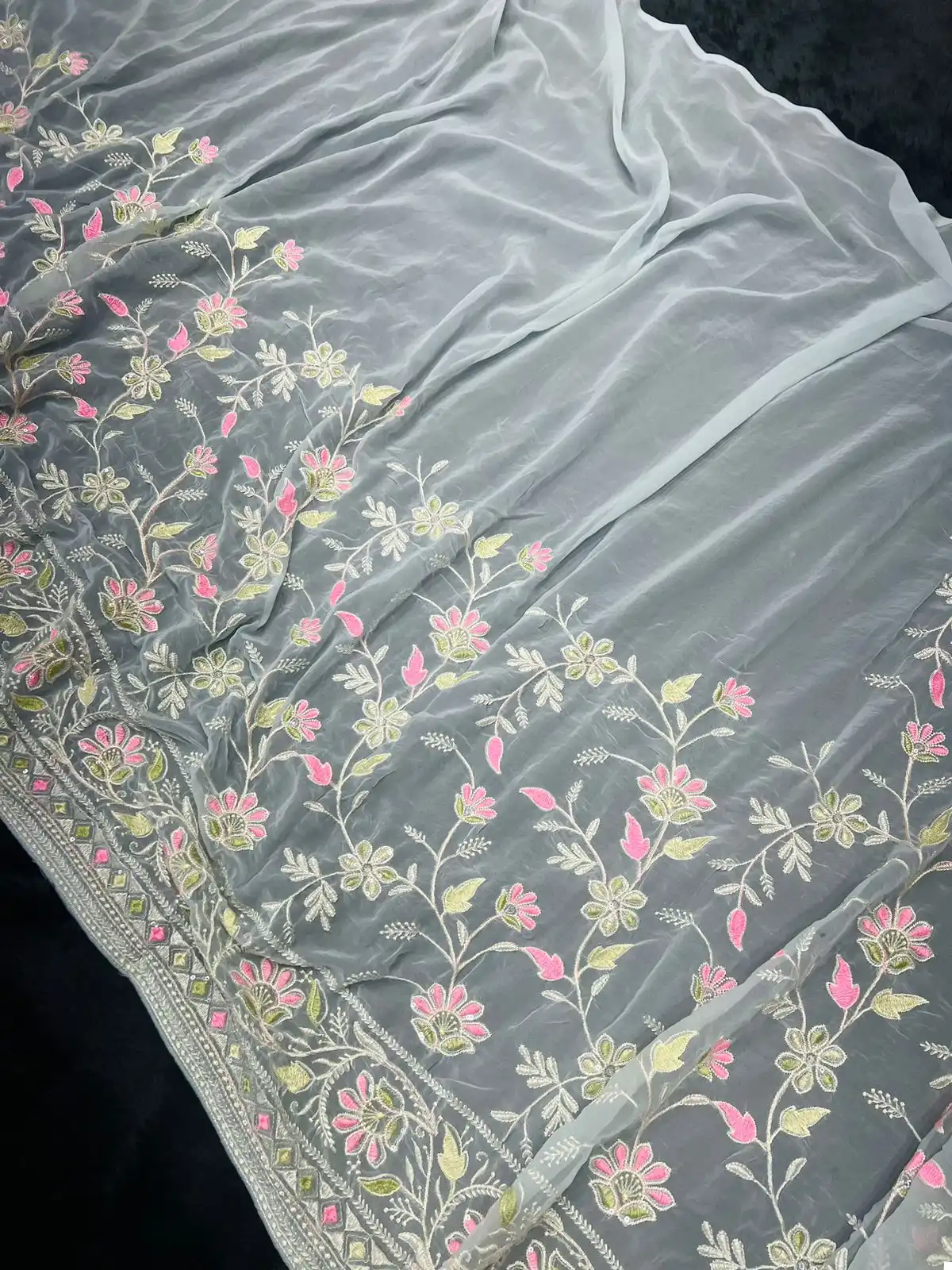 Vardan Ethnic BT-3090 Heavy Soft Georgette Wholesale Fancy Saree - Image 6