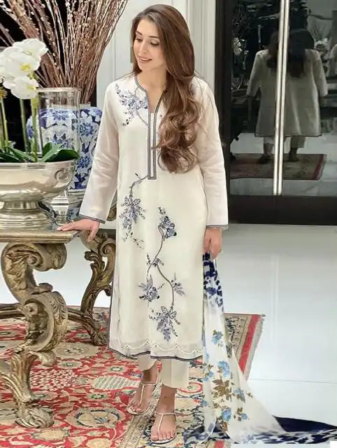 Hoor Tex HF-17 Georgette Wholesale Pakistani Readymade Suit Catalog