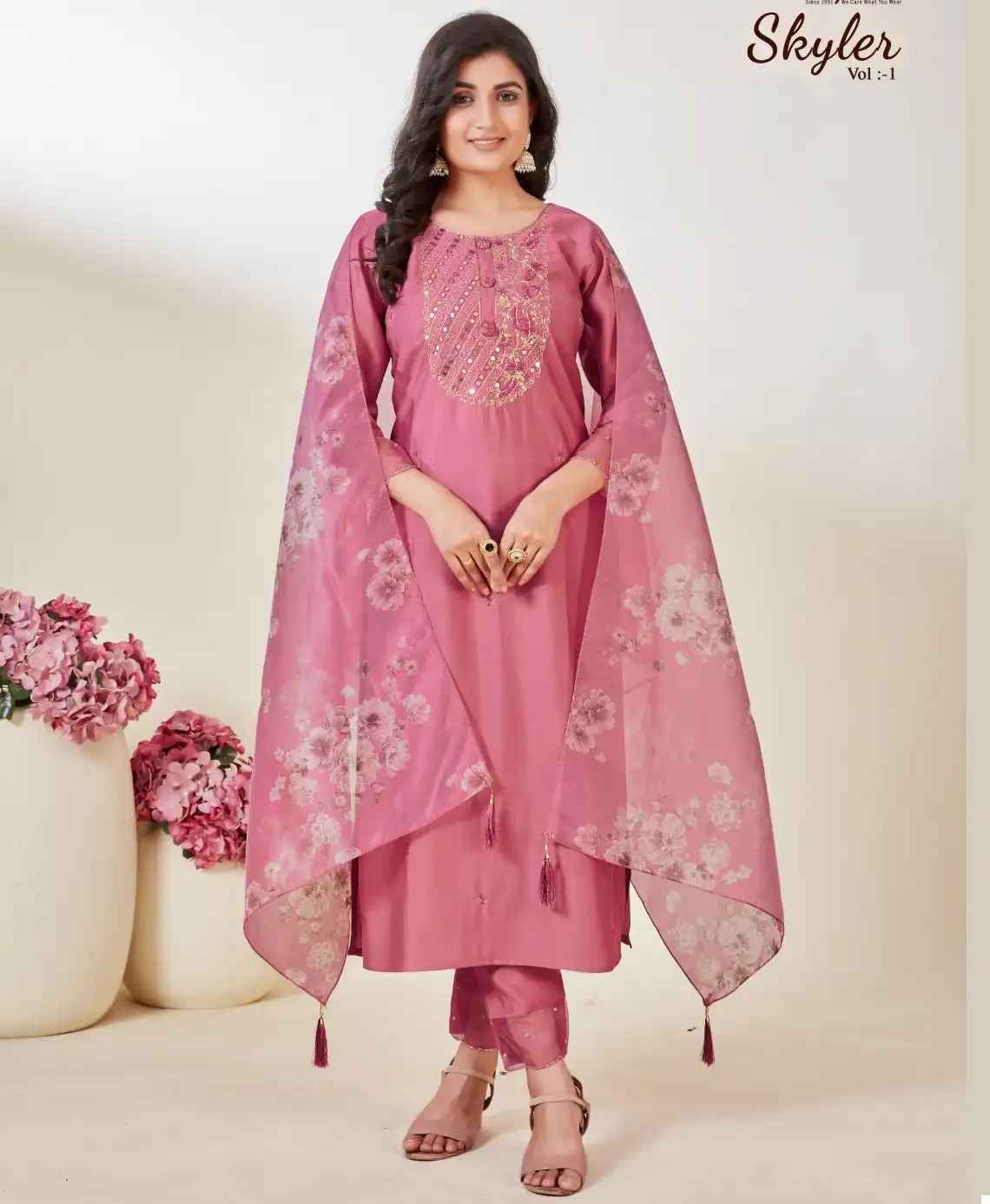 VE Skyler Heavy Roman Wholesale Readymade Suits Size Set Catalog