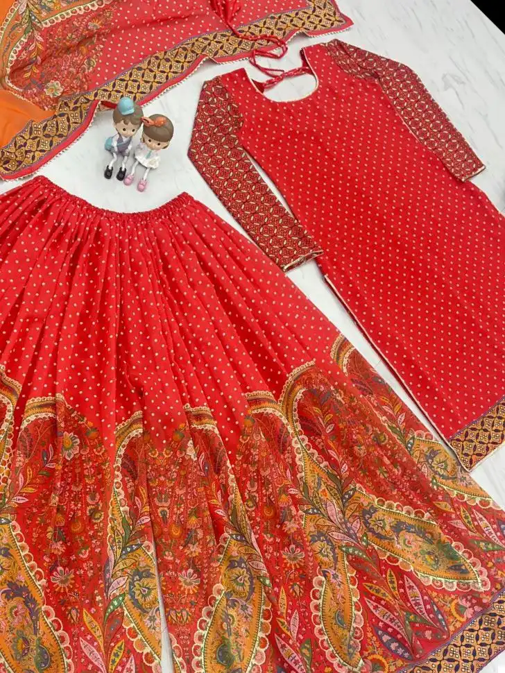 VE Flair Heavy Faux Georgette Wholesale Readymade Sharara Suit - Image 3