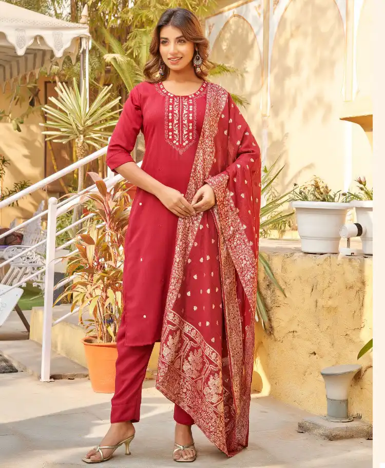 Rung Banarasi Vol 4 Heavy Viving Lining Rayon Wholesale Readymade Salwar Suit Catalog