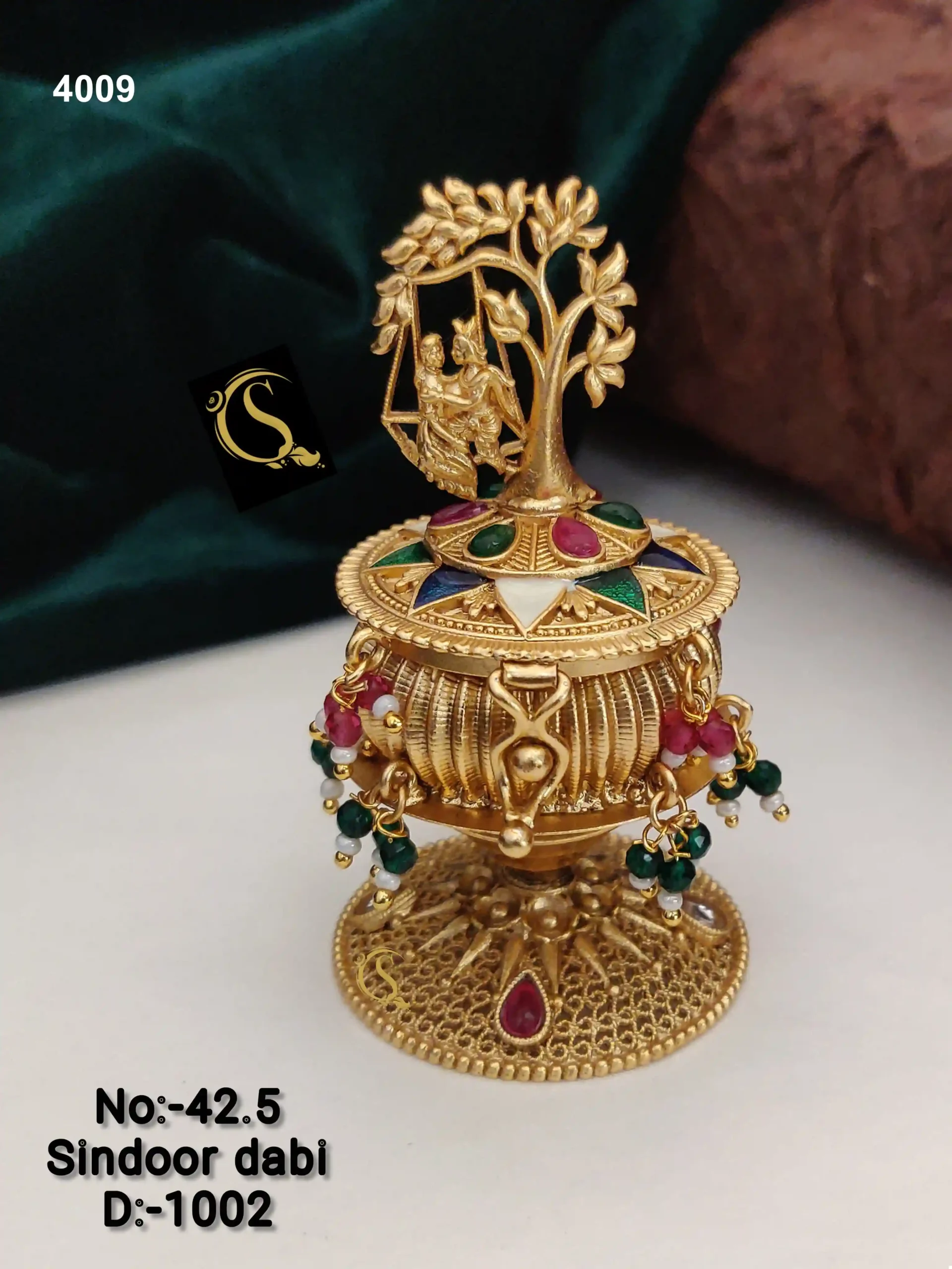 Traditional Gold-Plated Sindoor Dabi With Intricate Carvings - Image 8