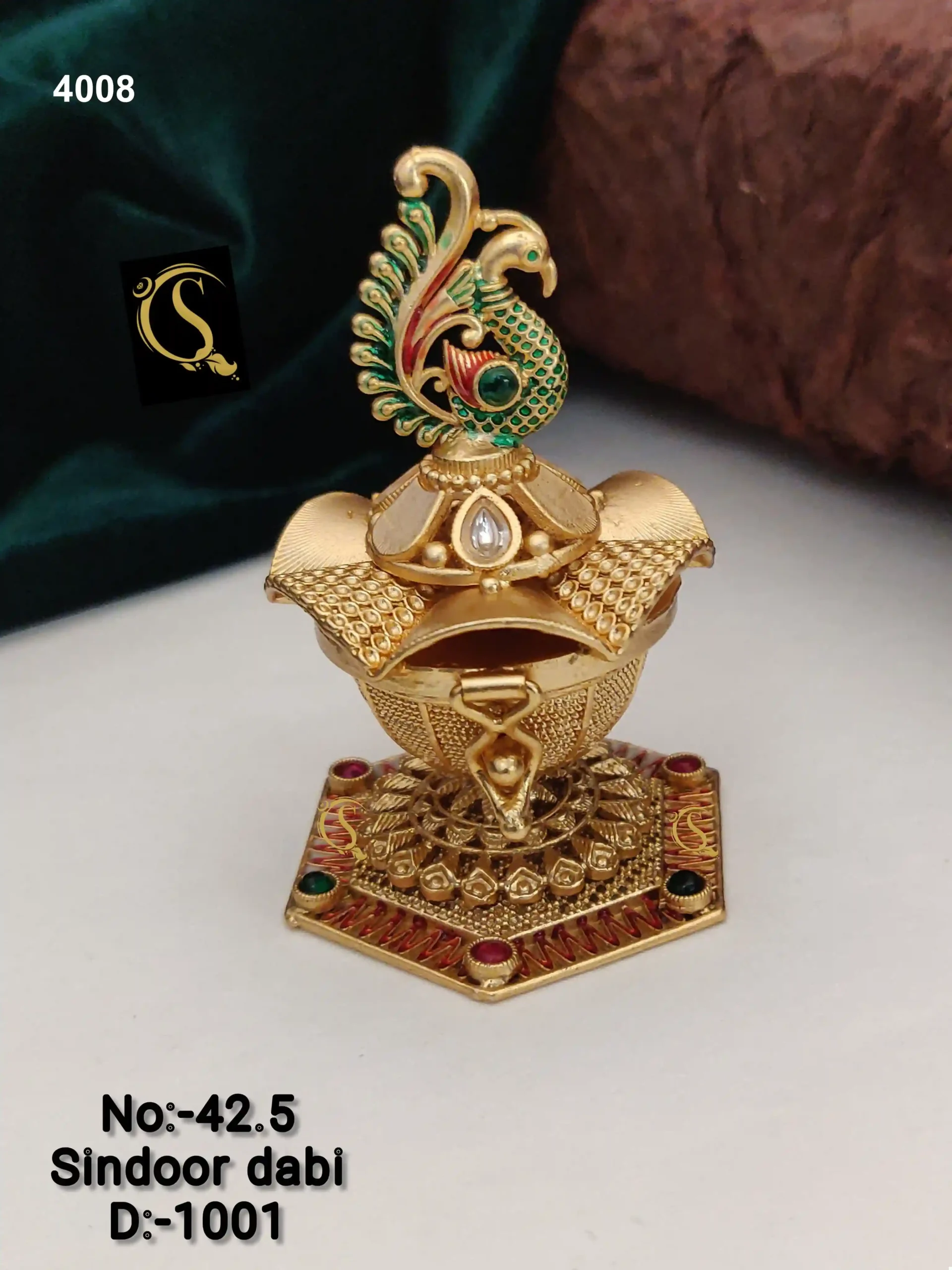 Traditional Gold-Plated Sindoor Dabi With Intricate Carvings - Image 9