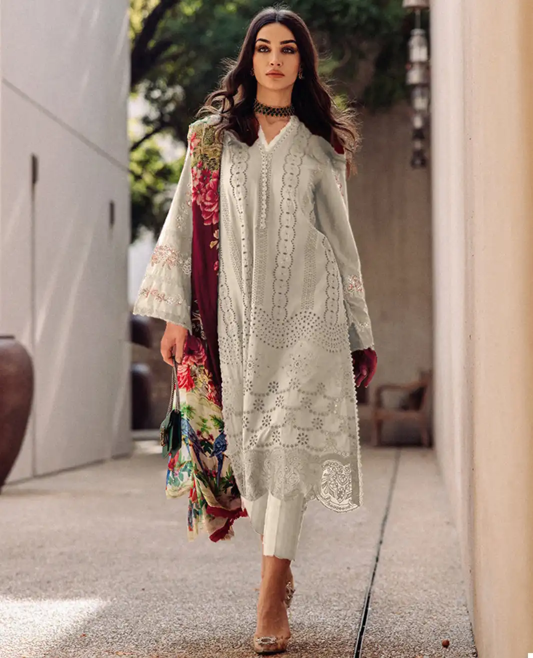 Vardan Ethnic 125 Series Heavy Cotton Wholesale Pakistani Salwar Suit Catalog