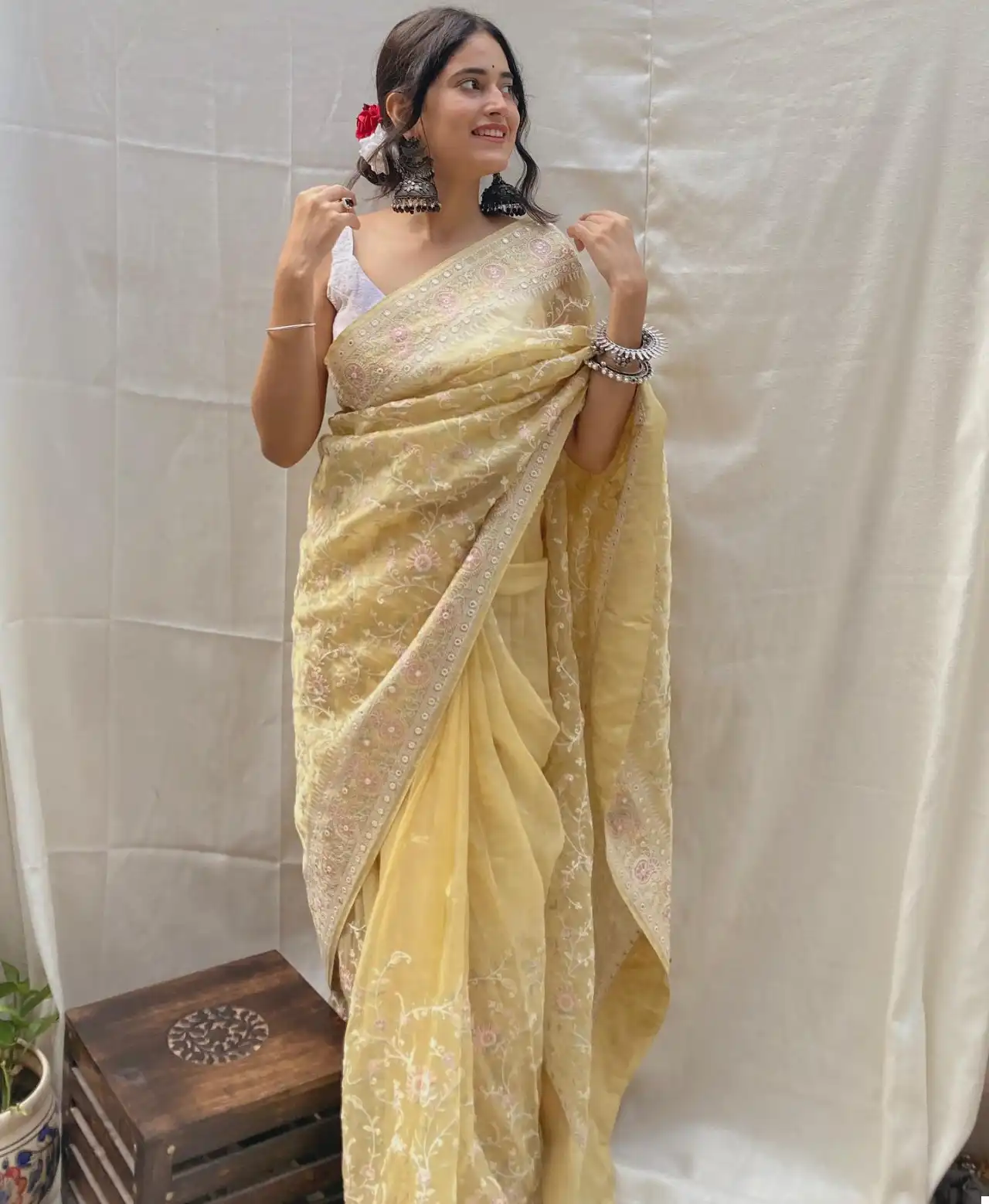 Vardan Ethnic Bt 399 Soft Organza Silk Wholesale Fancy Sarees