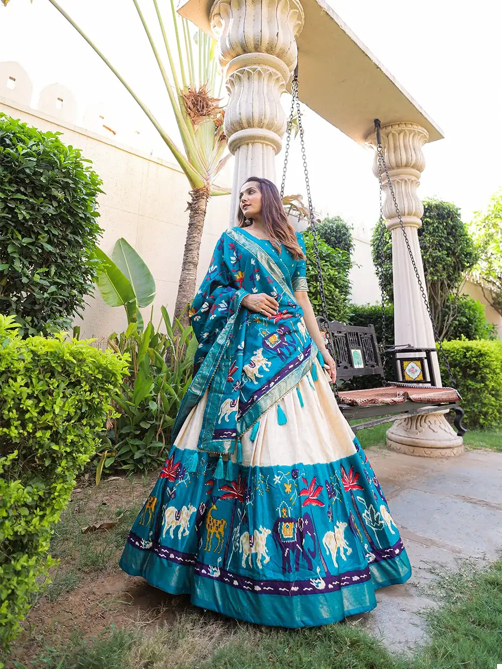 Vardan Ethnic Dola Silk Wholesale Lehenga Catalog - Image 4